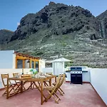 Spacious With Tropical Garden, Bbq, Near Seaside Tatil Evi
