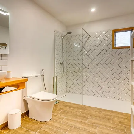 Spacious With Tropical Garden, Bbq, Near Seaside Лос-Силос