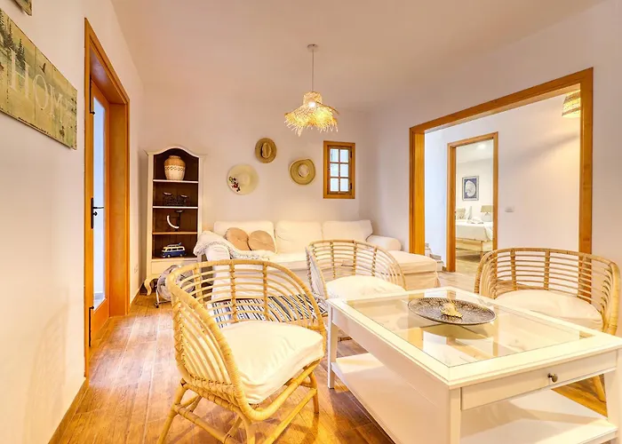 Spacious With Tropical Garden, Bbq, Near Seaside * Los Silos